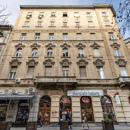 D68 - Downtown Cozy Suite - Best Location By Bqa Budapest Exterior photo